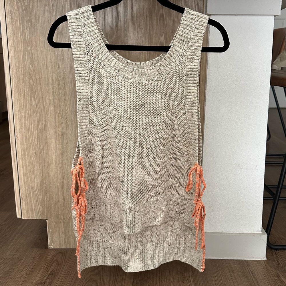 Women’s Loose Side Tie Tank Top